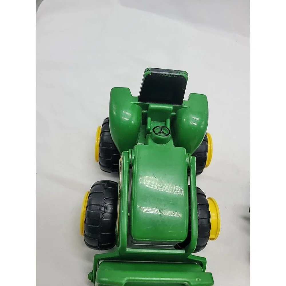 John Deere pre owned